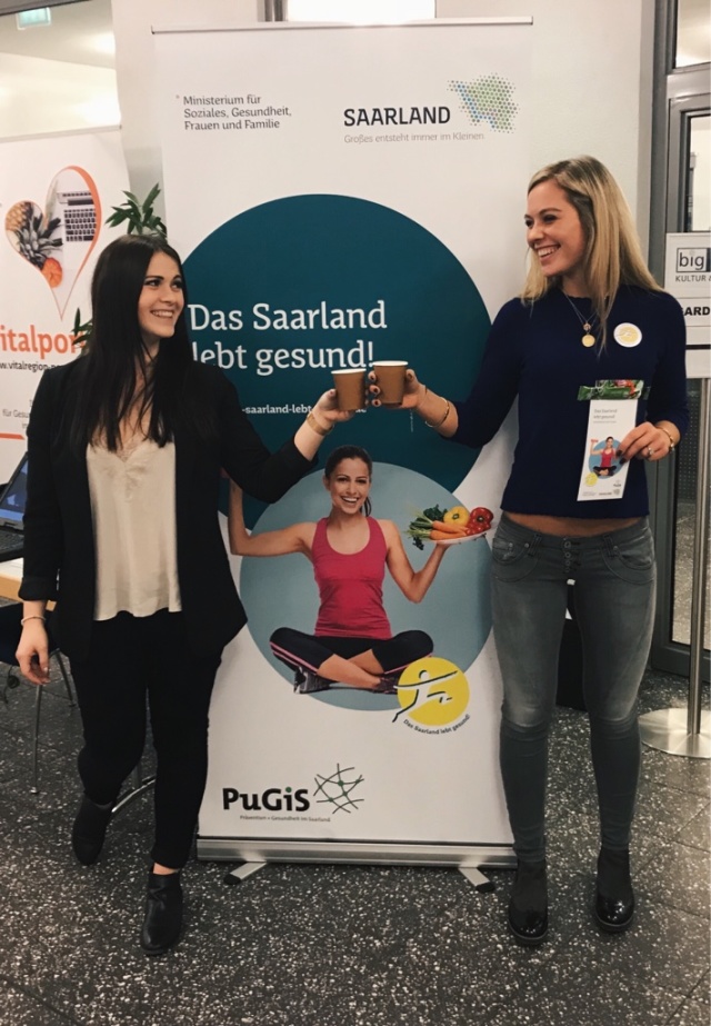 Das PuGiS Team mit herzgesundem VitalTee